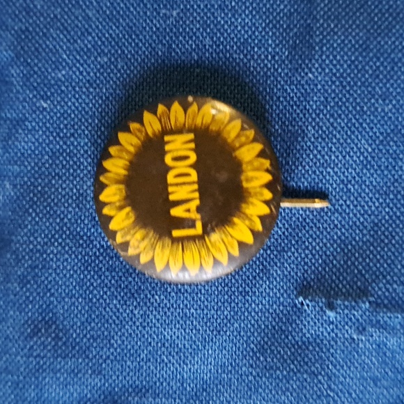 Vintage 1936 Landon Knox & Landon Campaign Pins Presidential Race Sunflower - Picture 4 of 5